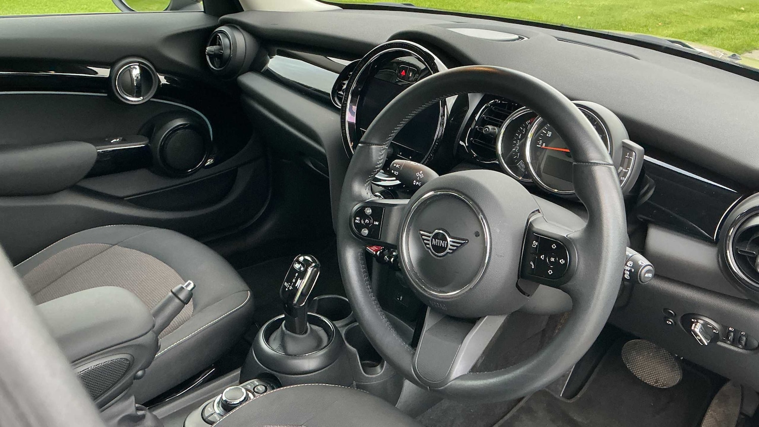 Used MINI Hatch 2022 for sale - 76460436: Photo 14