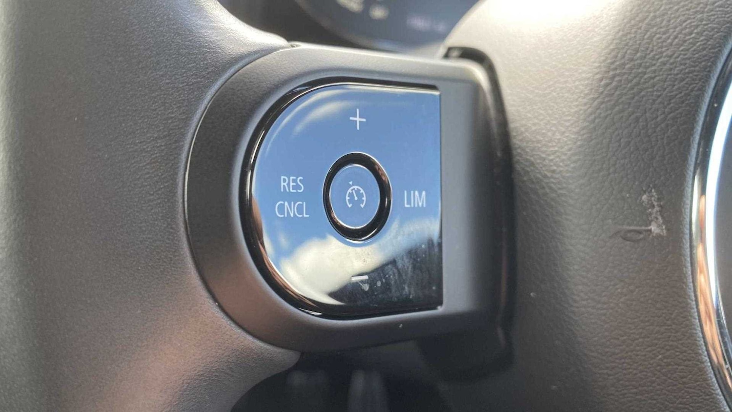 Vehicle 33