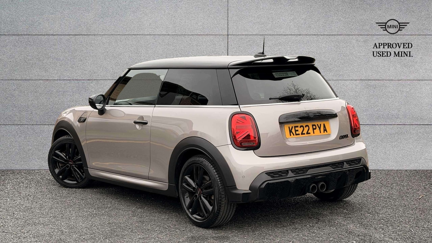 Used MINI Hatch 2022 for sale - 78137530: Photo 2