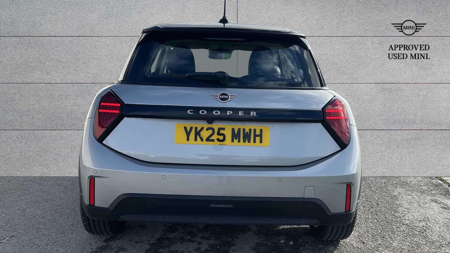 Used MINI Cooper 2025 for sale - 77589220: Photo 4