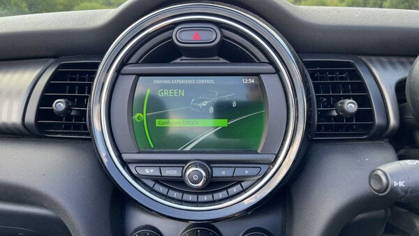 Used MINI Convertible 2020 for sale - 75260075: Photo 27