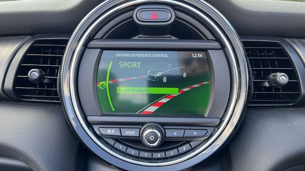 Used MINI Convertible 2020 for sale - 75260075: Photo 29
