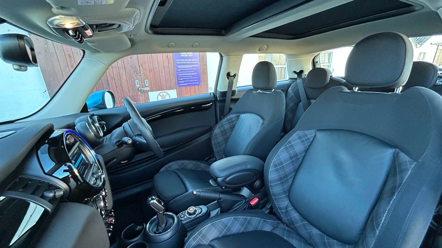 Used MINI Hatch 2019 for sale - 77112321: Photo 19