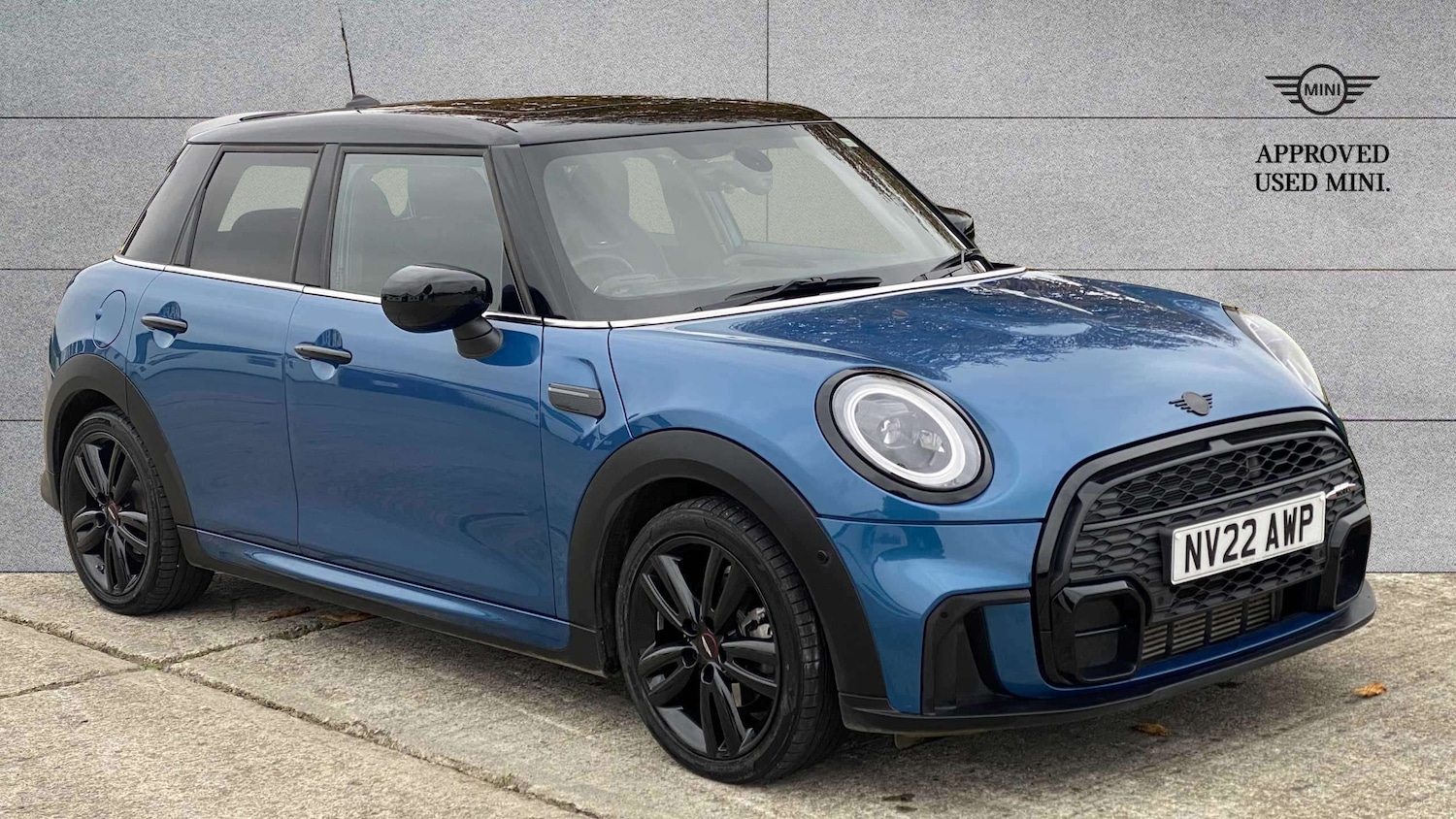 Used MINI Hatch 2022 for sale - 76310712: Photo 1