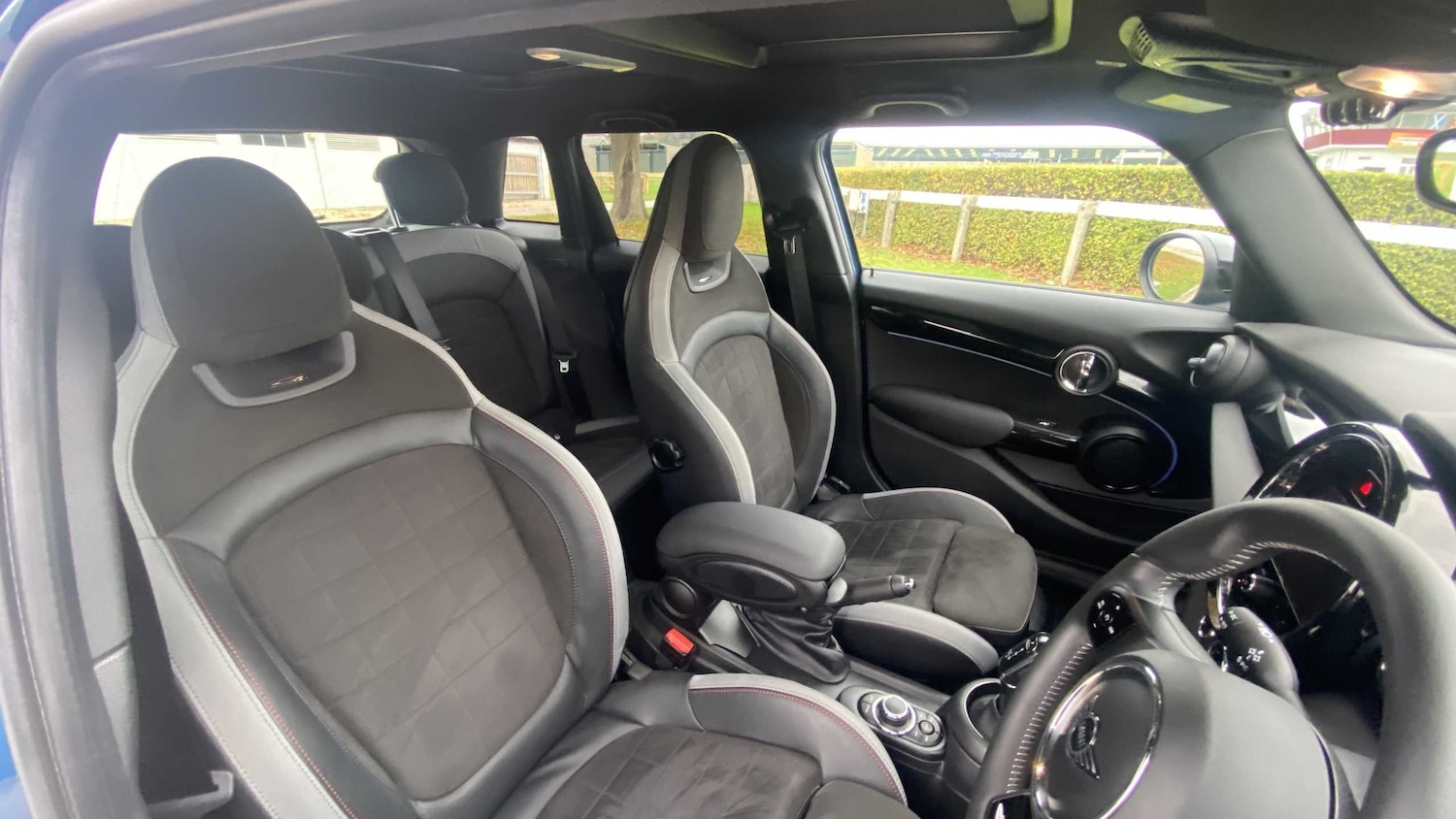 Used MINI Hatch 2022 for sale - 76310712: Photo 17