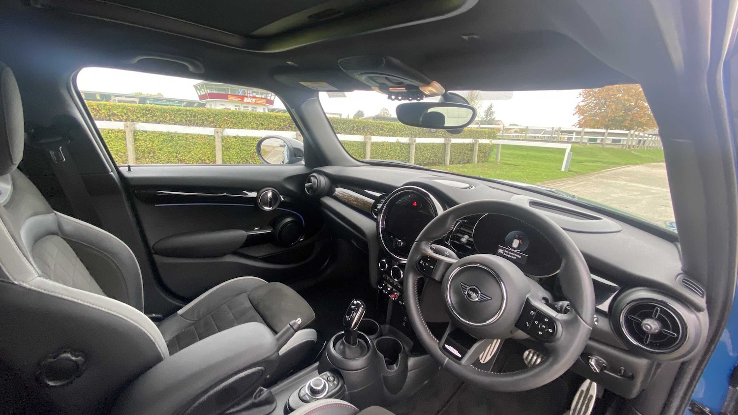 Used MINI Hatch 2022 for sale - 76310712: Photo 19
