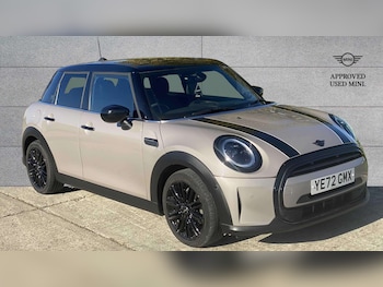 Used MINI Hatch 2022 for sale - 76045277: Photo