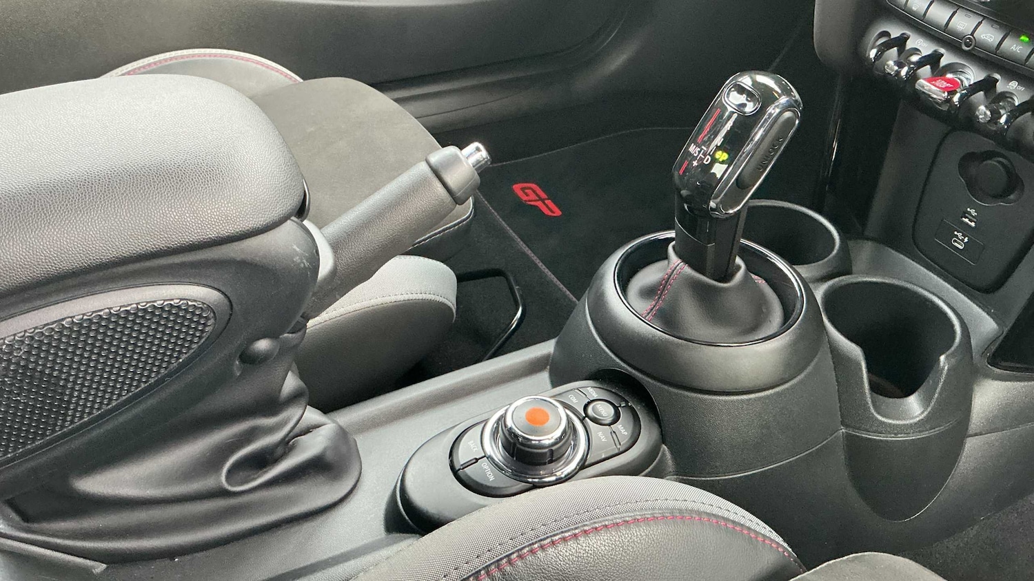 Used MINI Hatch 2020 for sale - 76732325: Photo 28