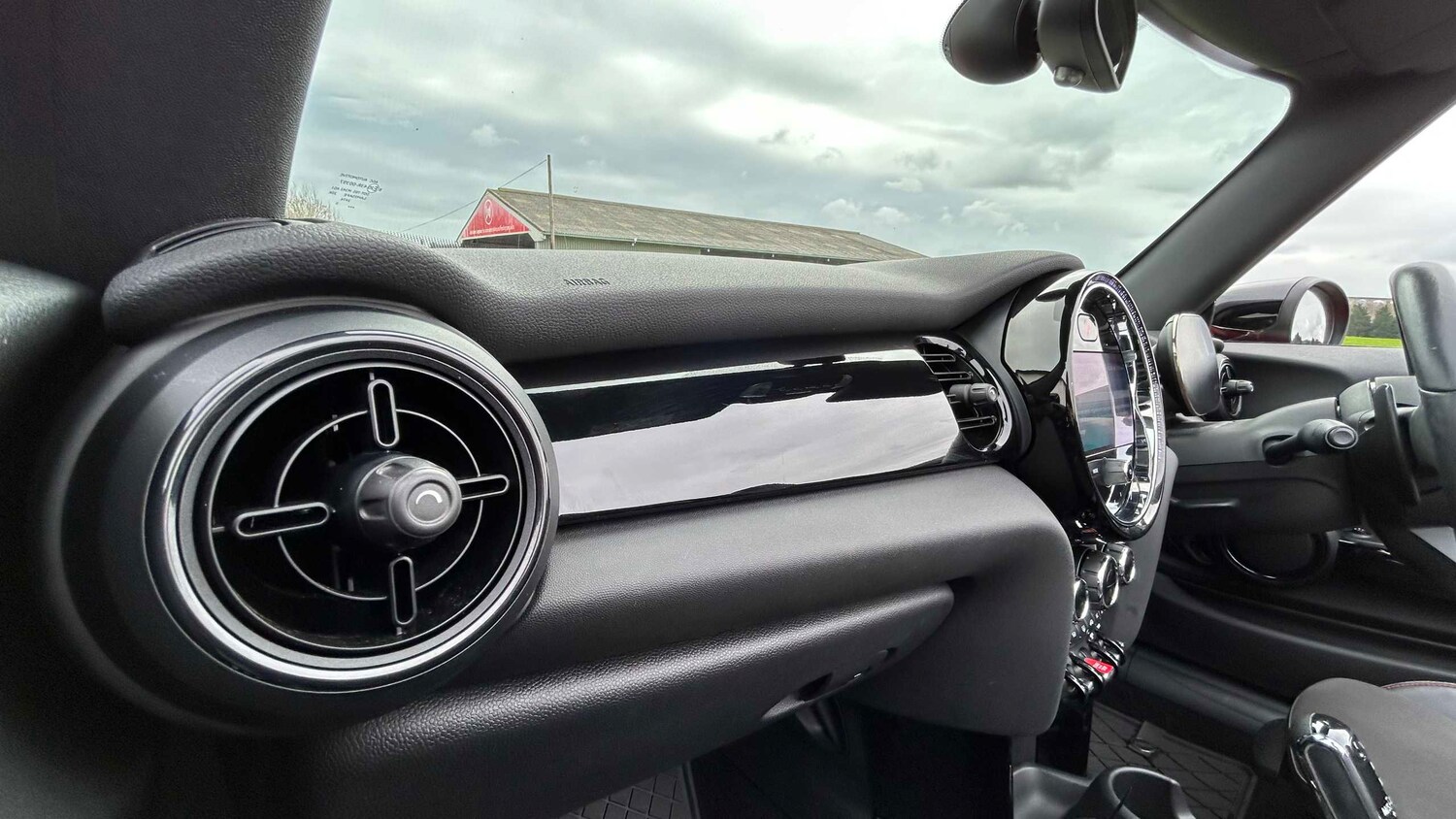 Used MINI Convertible 2022 for sale - 77698773: Photo 27