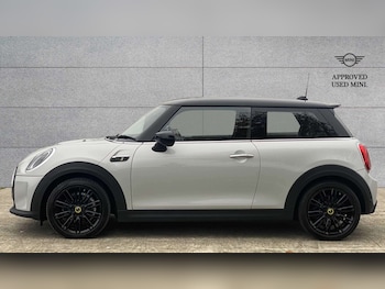 Used MINI Hatch 2022 for sale - 76286291: Photo