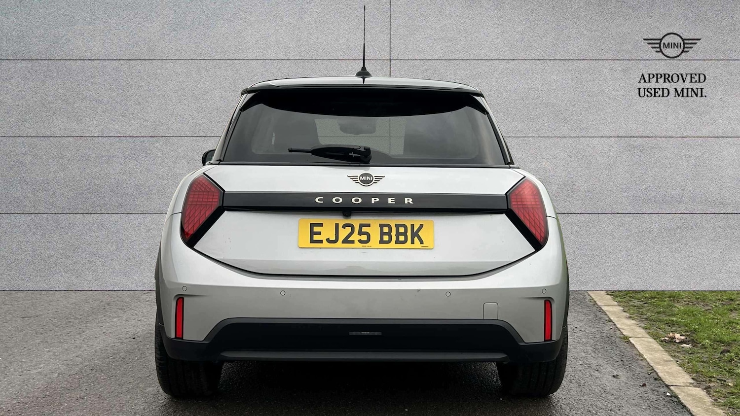 Used MINI Cooper 2025 for sale - 77414873: Photo 4