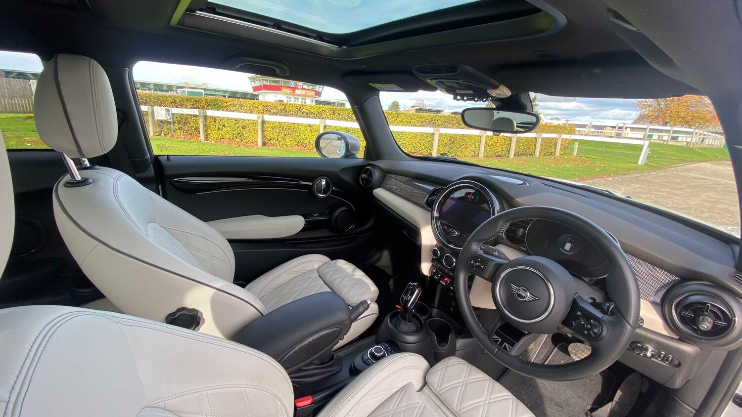 Used MINI Hatch 2024 for sale - 76390588: Photo 16