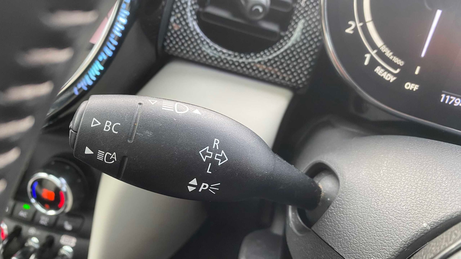 Used MINI Hatch 2024 for sale - 76390588: Photo 29