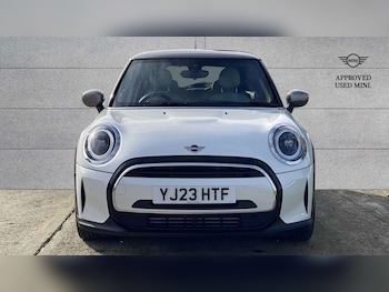 Used MINI Hatch 2024 for sale - 76390588: Photo