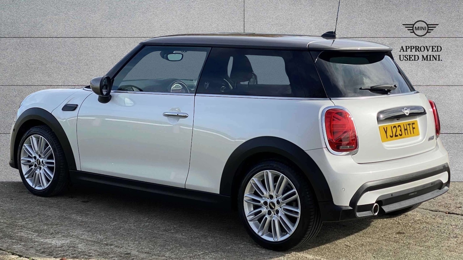 Used MINI Hatch 2024 for sale - 76390588: Photo 5