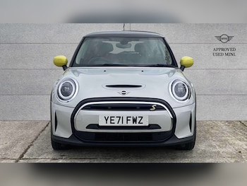 Used MINI Hatch 2021 for sale - 76230395: Photo 2