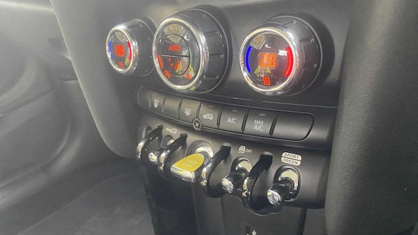 Used MINI Hatch 2021 for sale - 76230395: Photo 34