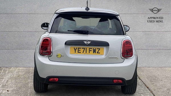 Used MINI Hatch 2021 for sale - 76230395: Photo 6