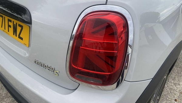 Used MINI Hatch 2021 for sale - 76230395: Photo 8