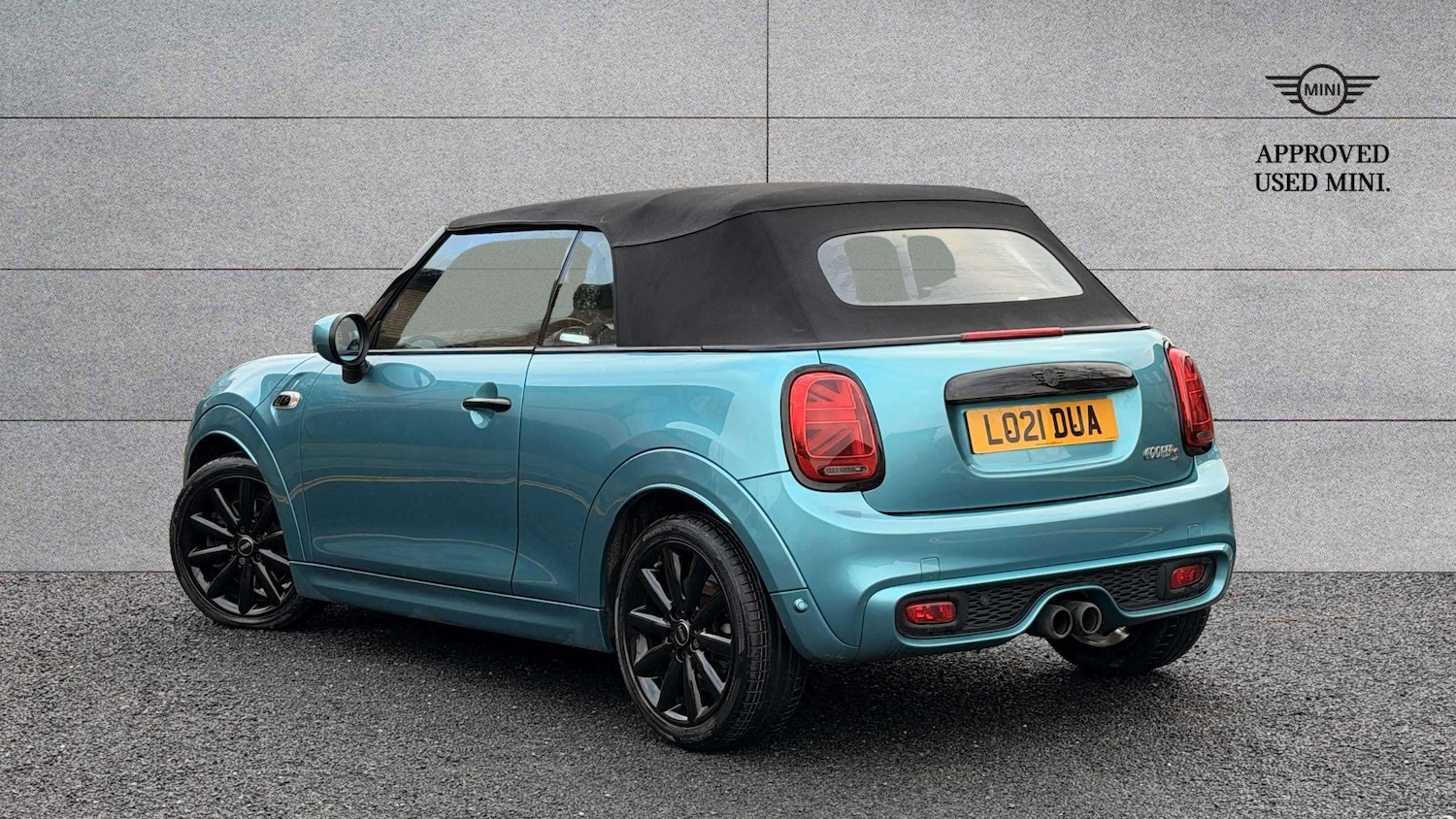 Used MINI Convertible 2021 for sale - 77058259: Photo 2