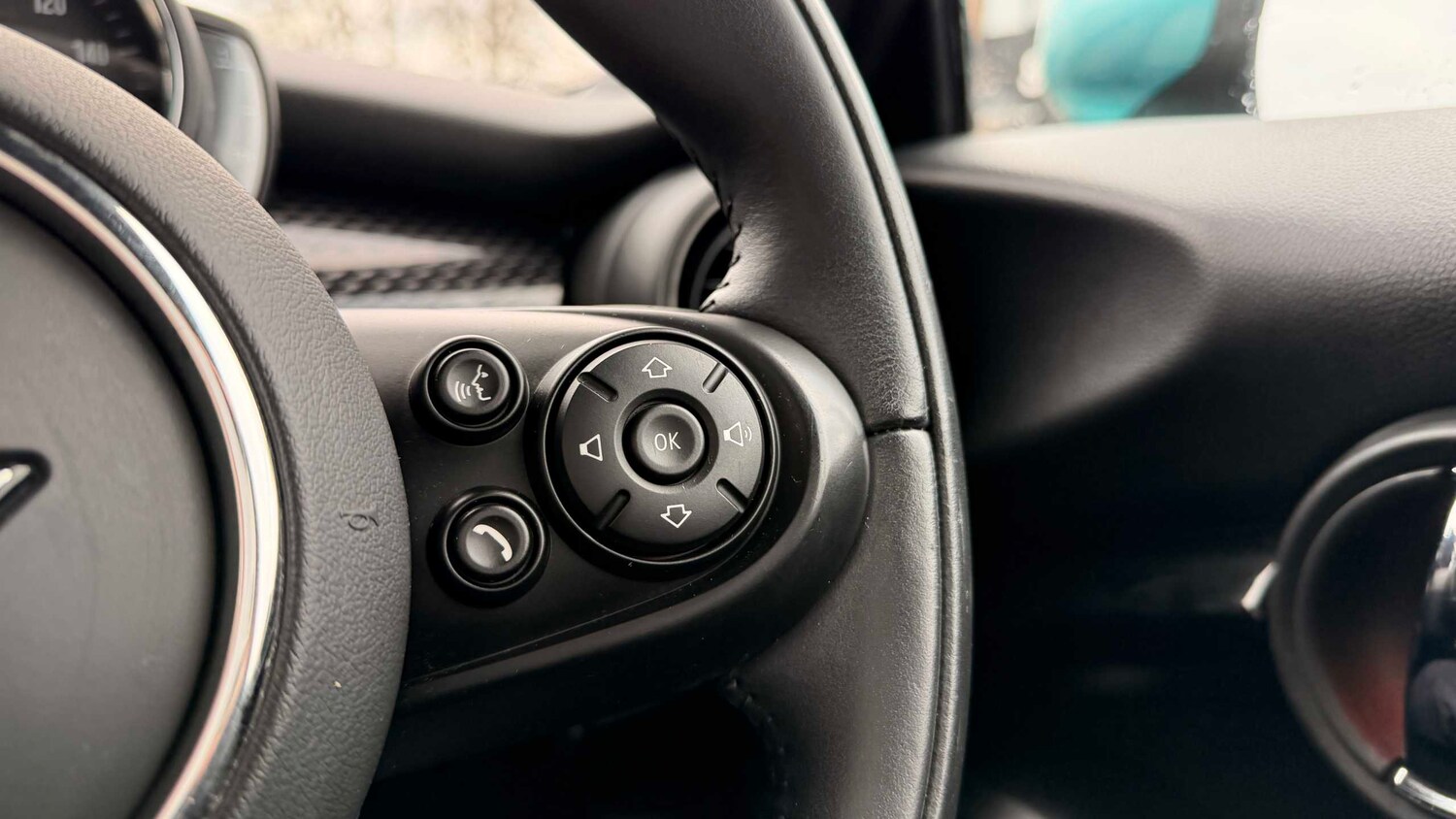 Used MINI Convertible 2021 for sale - 77058259: Photo 23