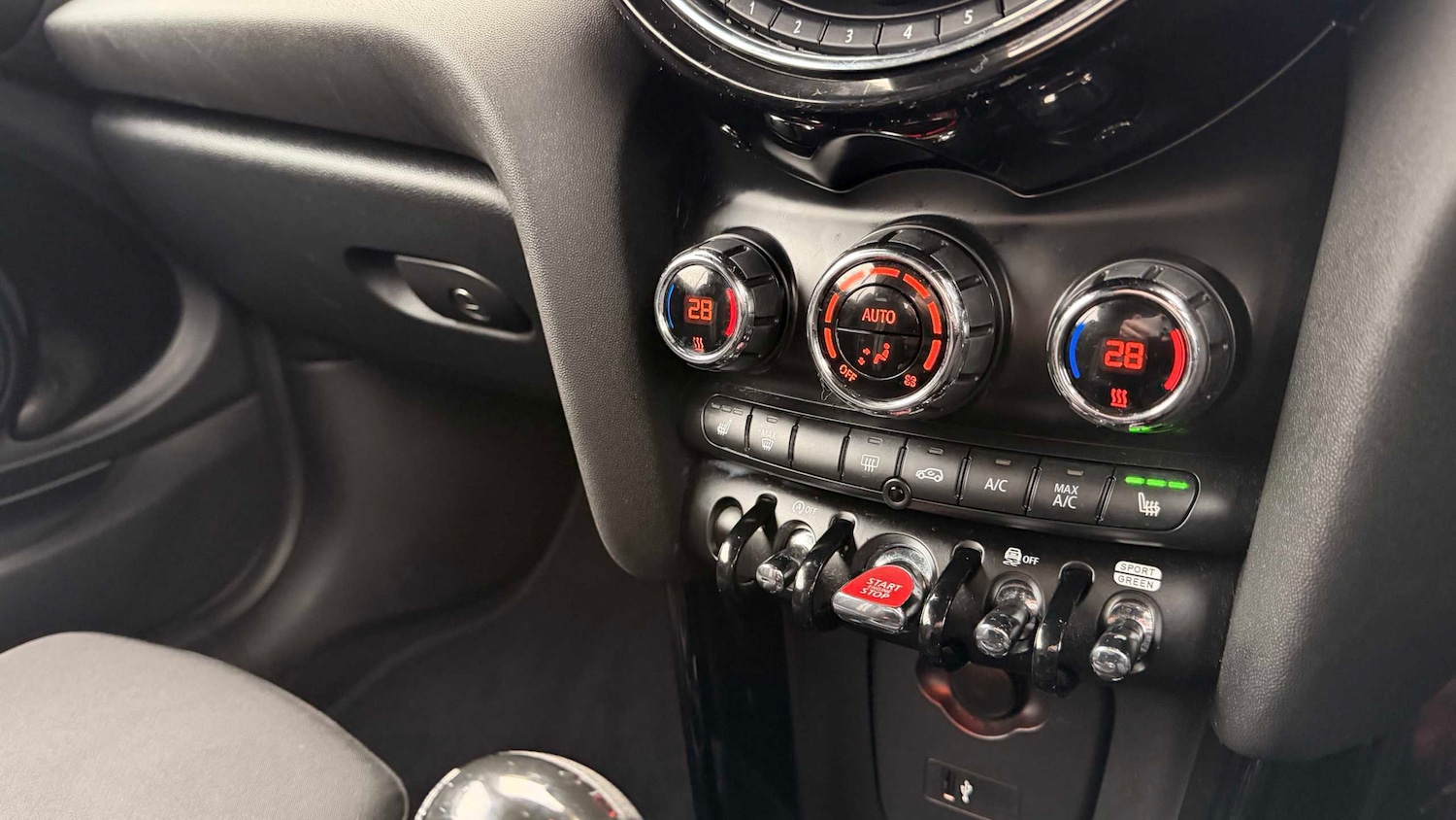 Used MINI Convertible 2021 for sale - 77058259: Photo 28