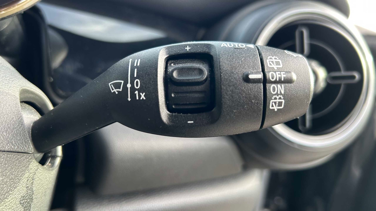 Used MINI Hatch 2021 for sale - 77674701: Photo 31