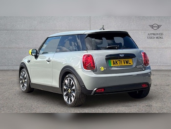Used MINI Hatch 2021 for sale - 78432633: Photo