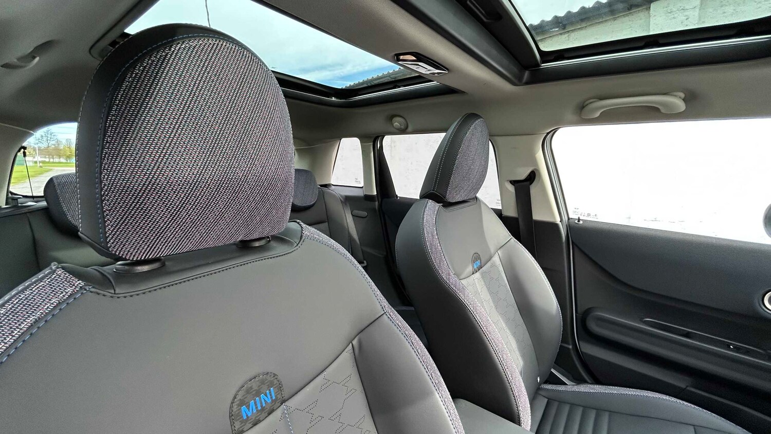 Used MINI Cooper 2025 for sale - 78209181: Photo 13