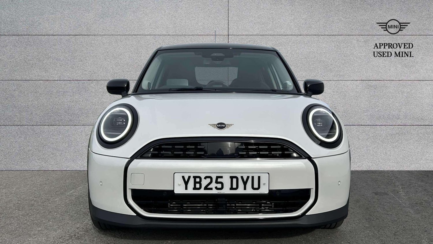Used MINI Cooper 2025 for sale - 78209181: Photo 2