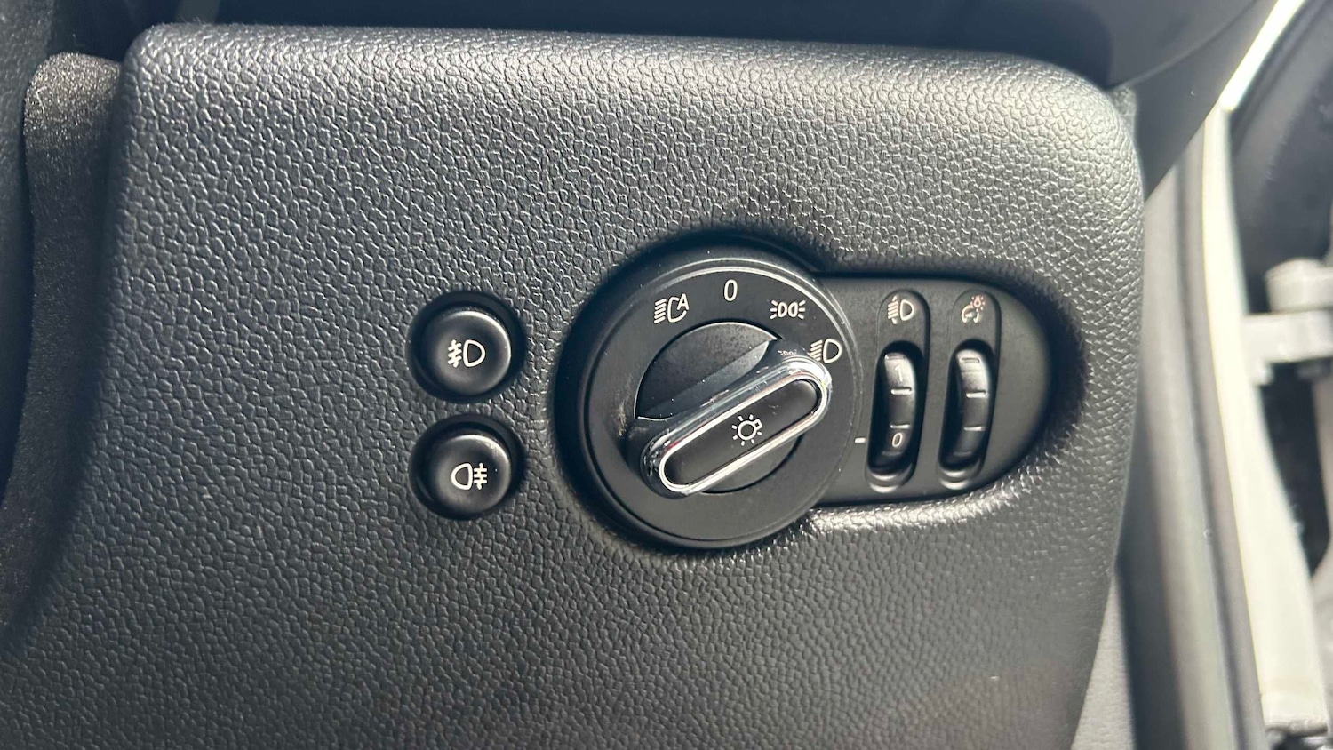 Used MINI Hatch 2019 for sale - 77698825: Photo 25