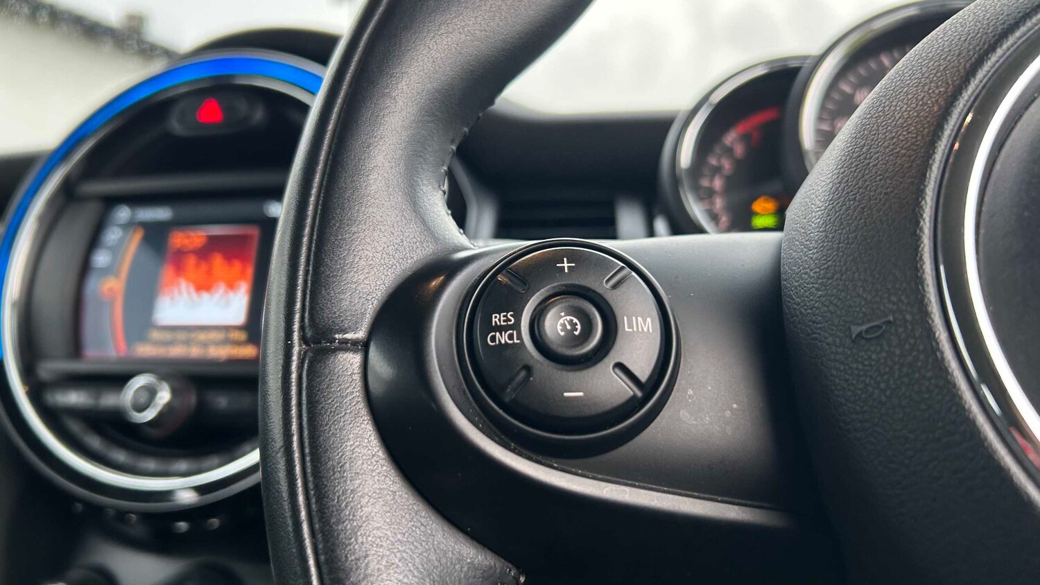 Used MINI Hatch 2019 for sale - 77698825: Photo 29