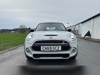 Used MINI Hatch 2019 for sale - 77698825: Photo
