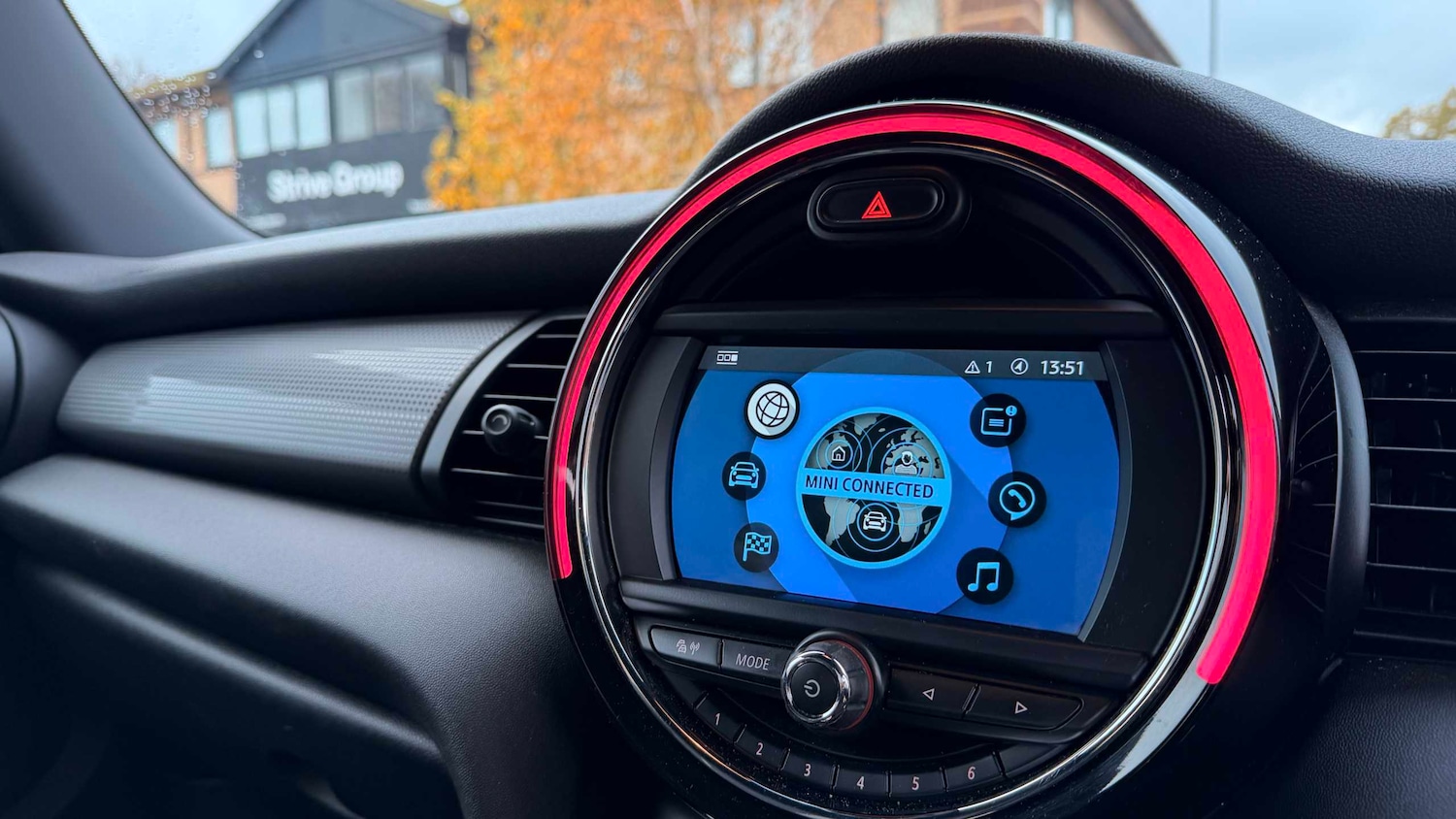 Used MINI Hatch 2018 for sale - 76524037: Photo 26