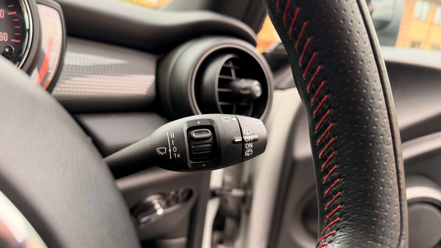 Used MINI Hatch 2018 for sale - 76524037: Photo 32