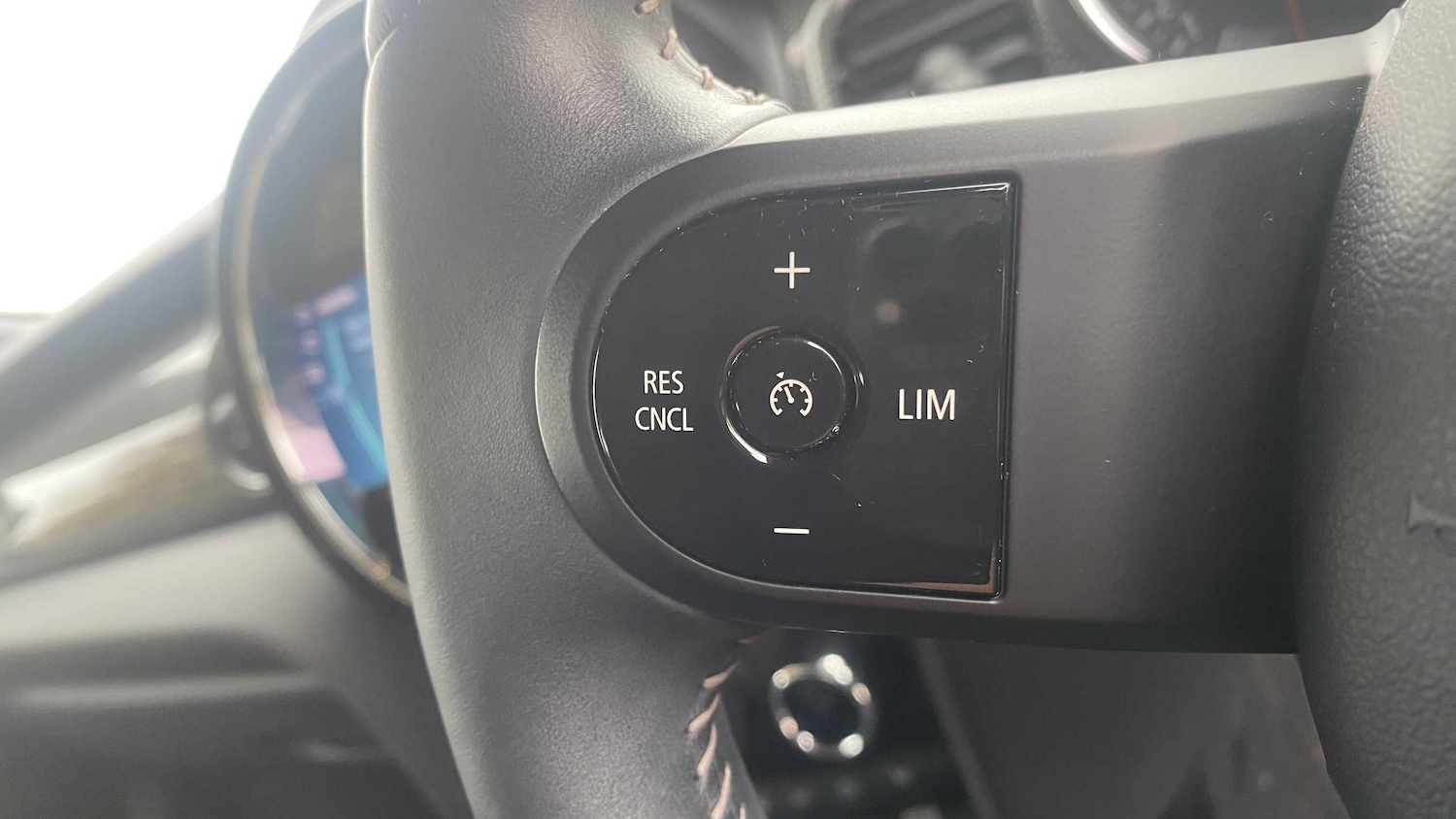 Used MINI Hatch 2022 for sale - 76262350: Photo 30