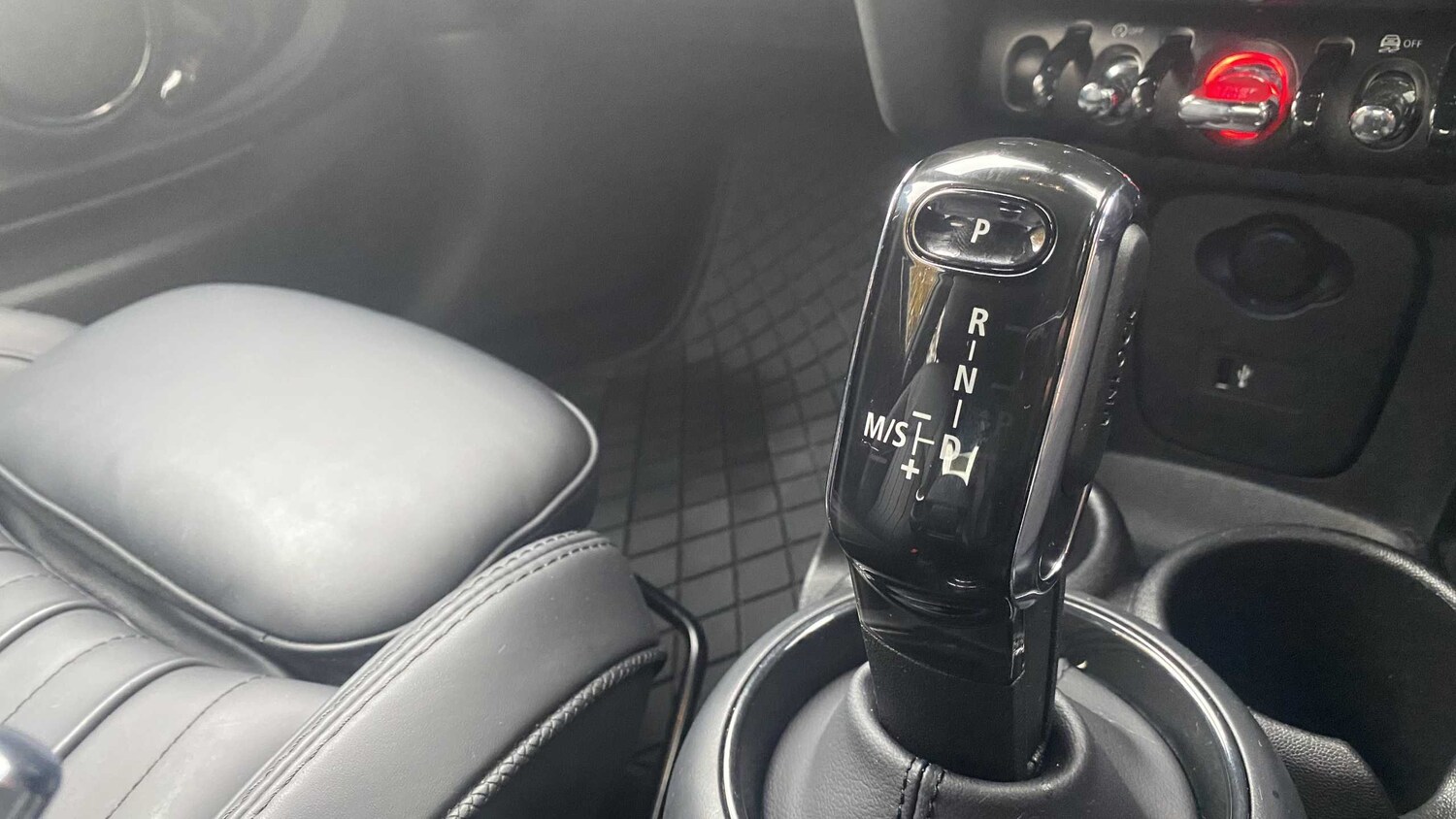 Used MINI Hatch 2022 for sale - 76262350: Photo 34