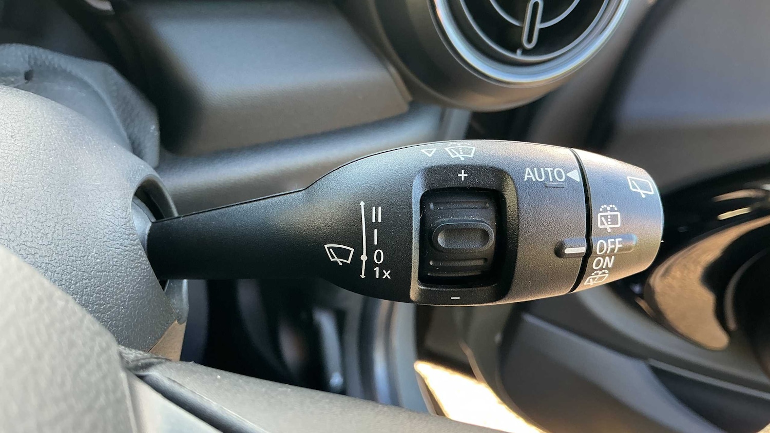 Used MINI Hatch 2021 for sale - 76704989: Photo 21