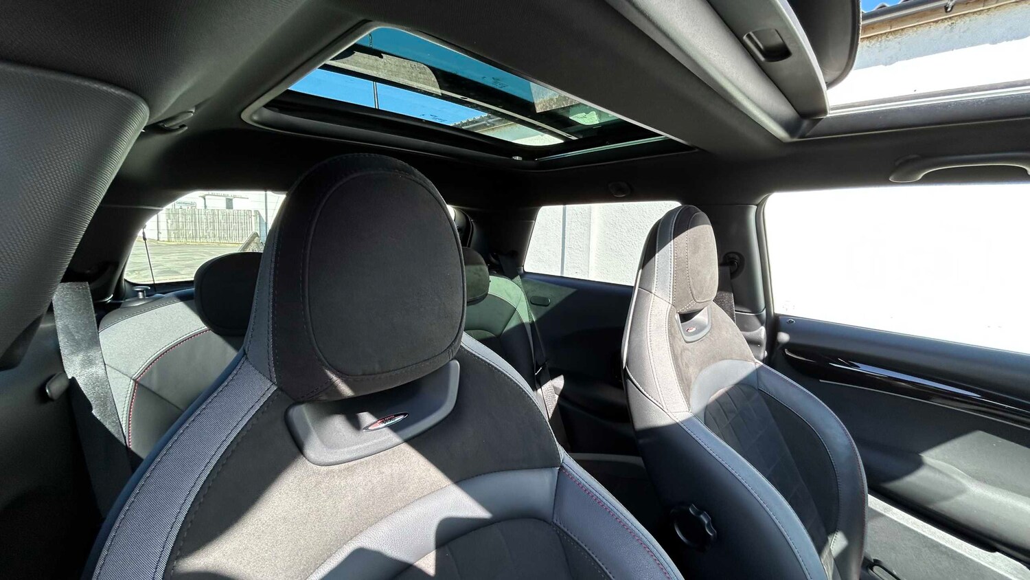 Used MINI Hatch 2023 for sale - 77928569: Photo 9