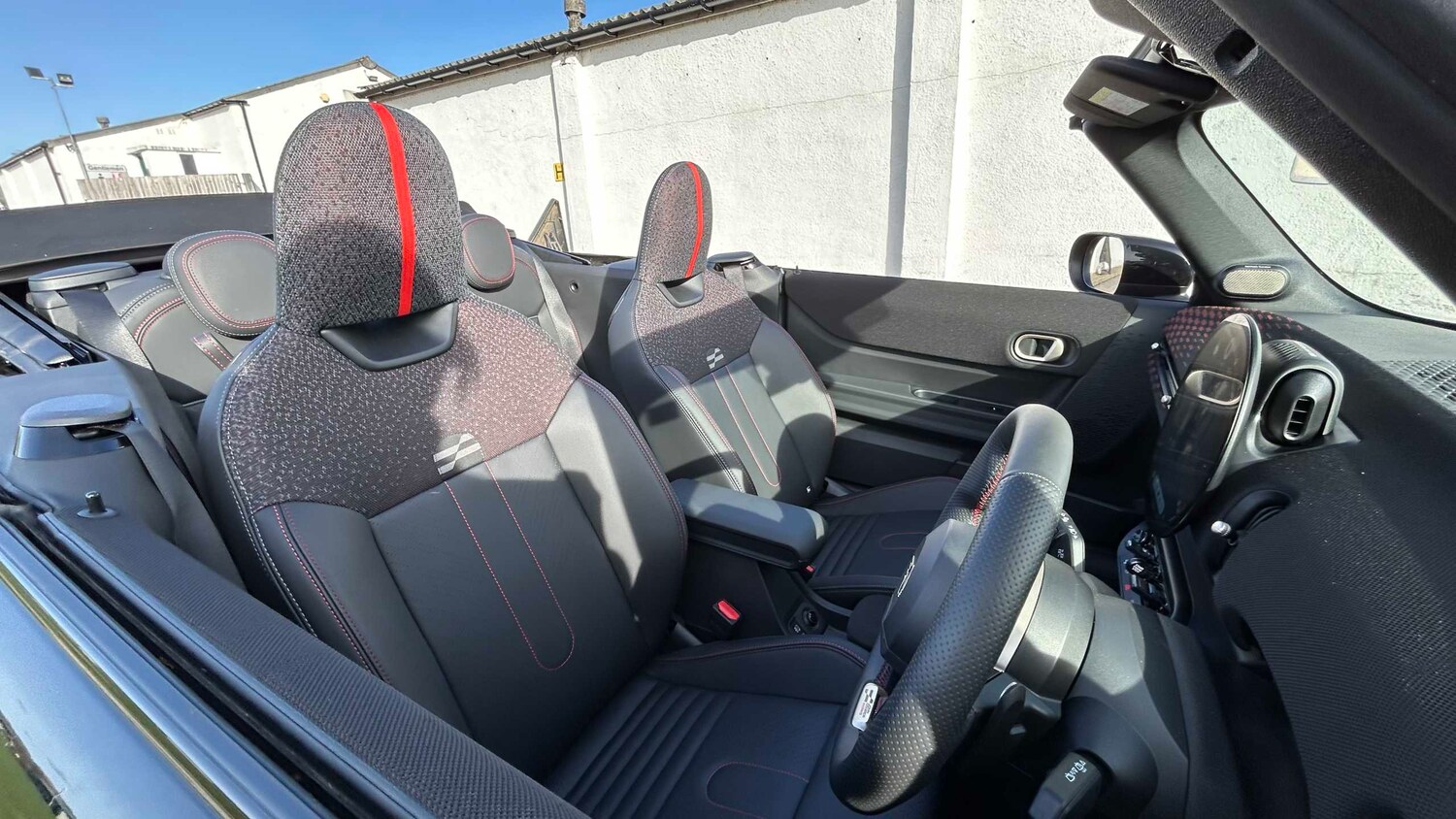 Used MINI Cooper 2025 for sale - 77588999: Photo 14