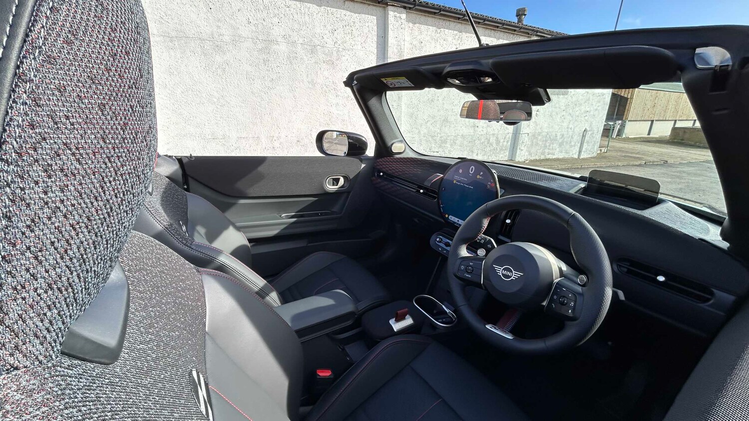 Used MINI Cooper 2025 for sale - 77588999: Photo 15