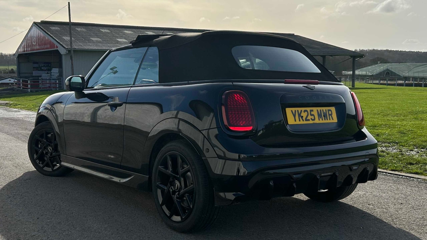 Used MINI Cooper 2025 for sale - 77588999: Photo 3