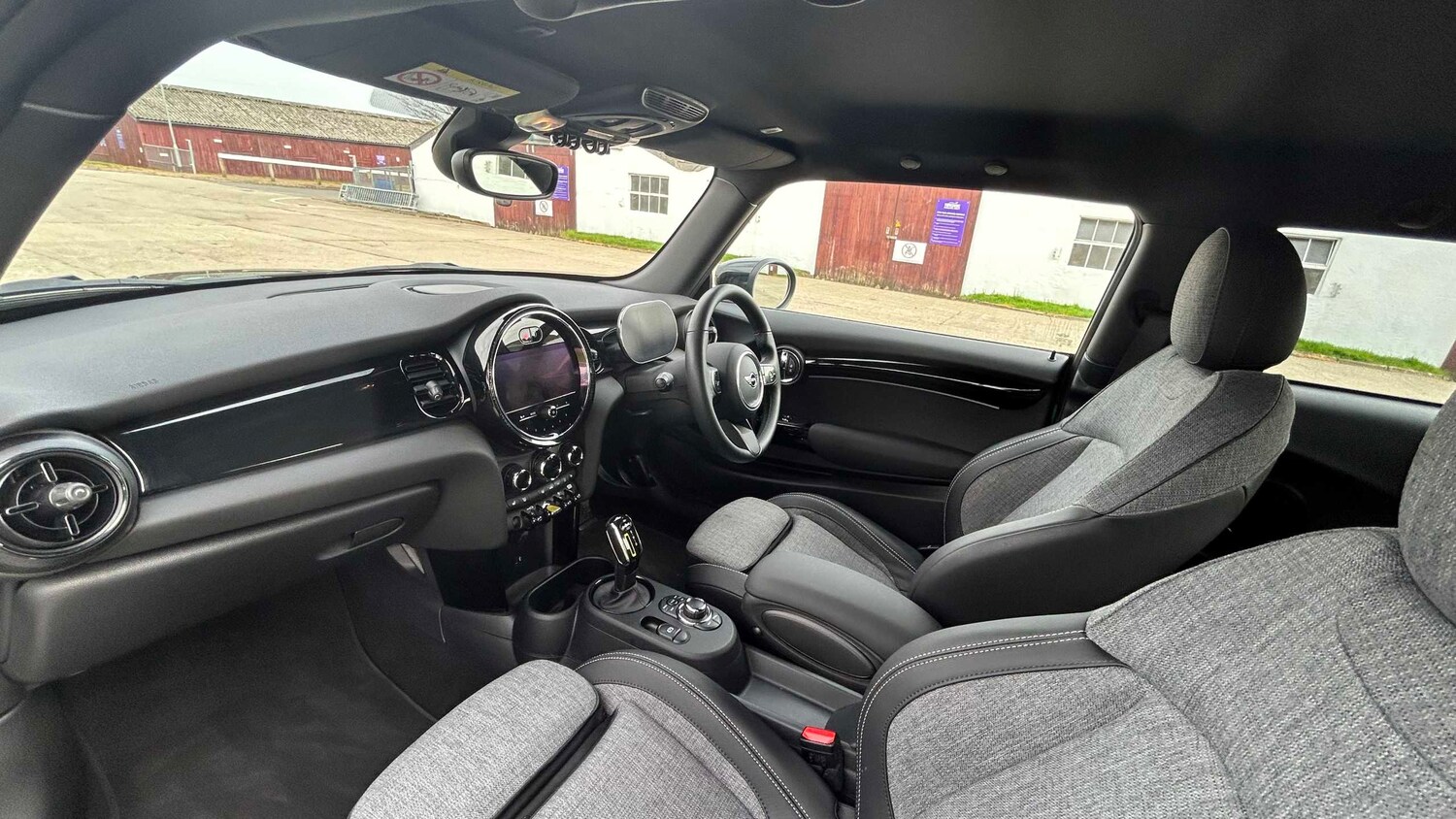 Used MINI Hatch 2023 for sale - 77961074: Photo 24