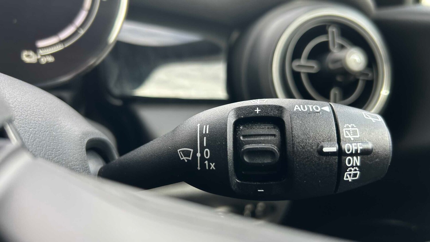 Used MINI Hatch 2023 for sale - 77961074: Photo 32