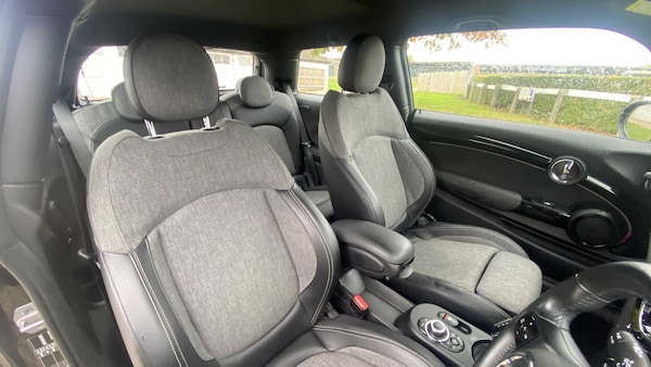 Used MINI Hatch 2022 for sale - 76170041: Photo 25