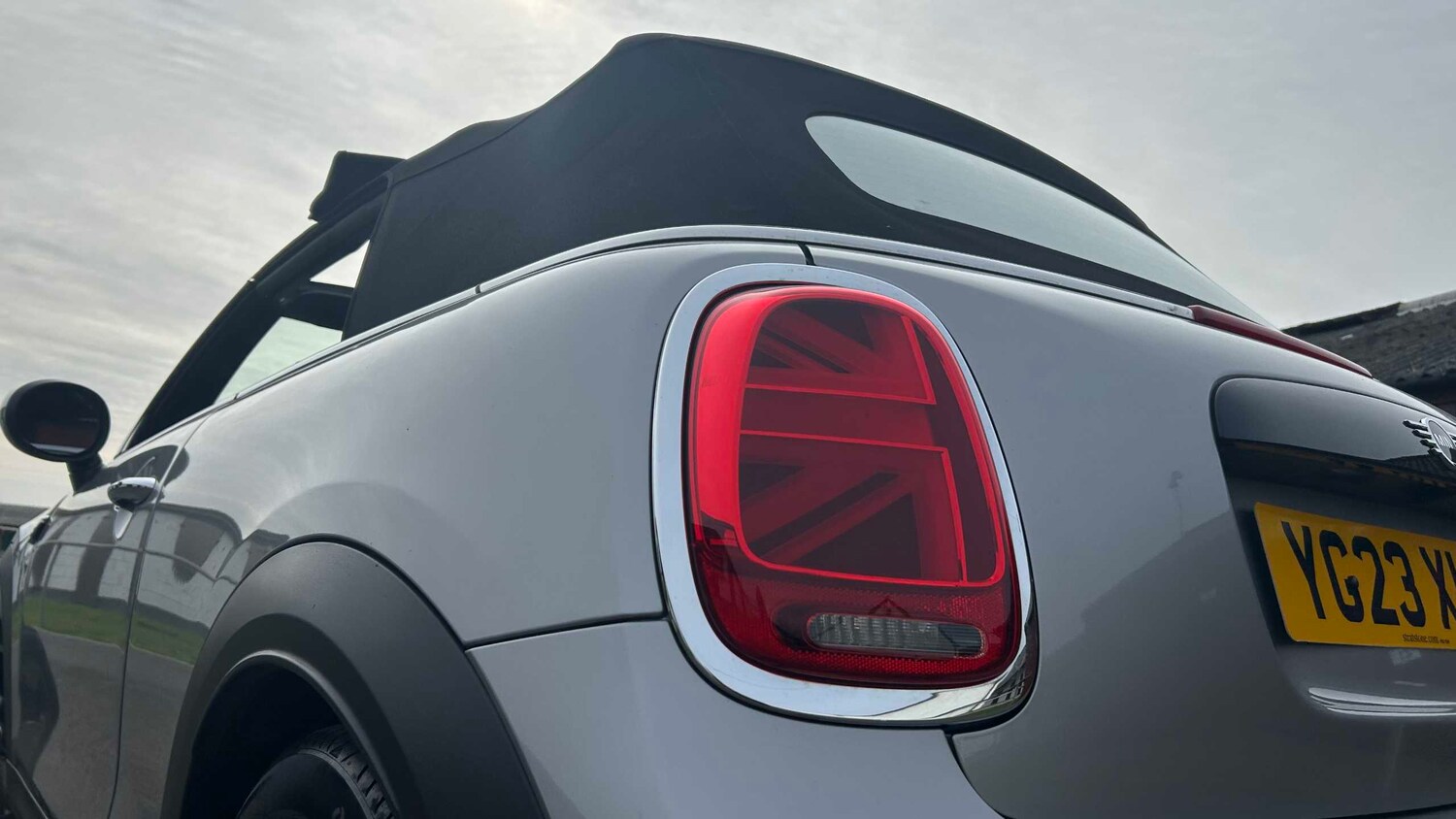 Used MINI Convertible 2023 for sale - 77995880: Photo 10