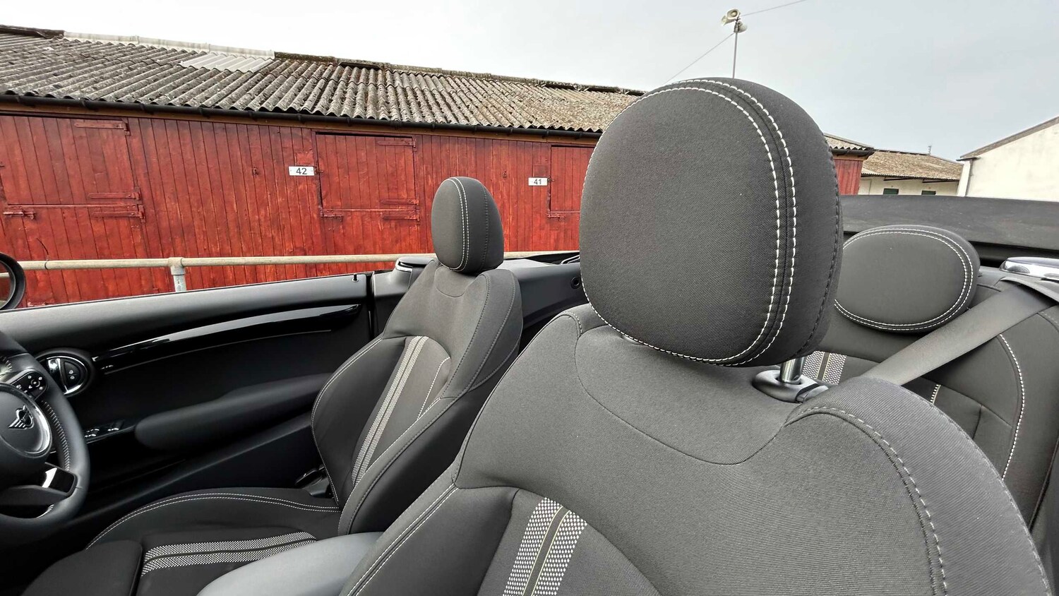 Used MINI Convertible 2023 for sale - 77995880: Photo 17