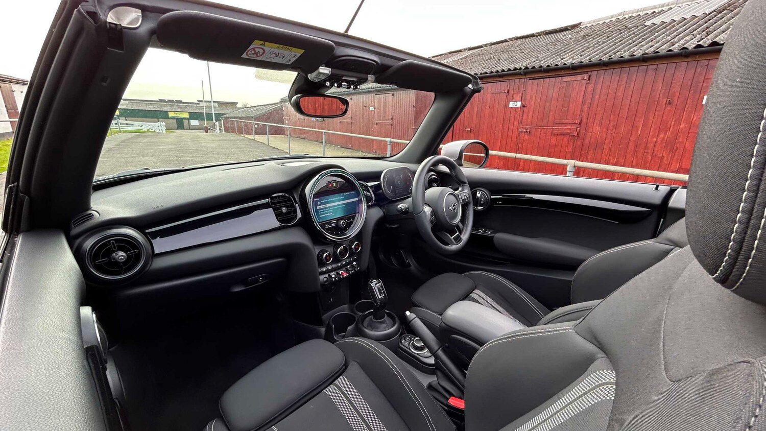 Used MINI Convertible 2023 for sale - 77995880: Photo 18