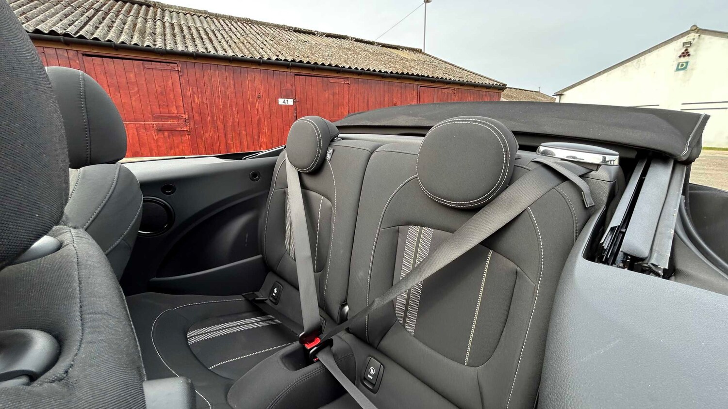 Used MINI Convertible 2023 for sale - 77995880: Photo 19