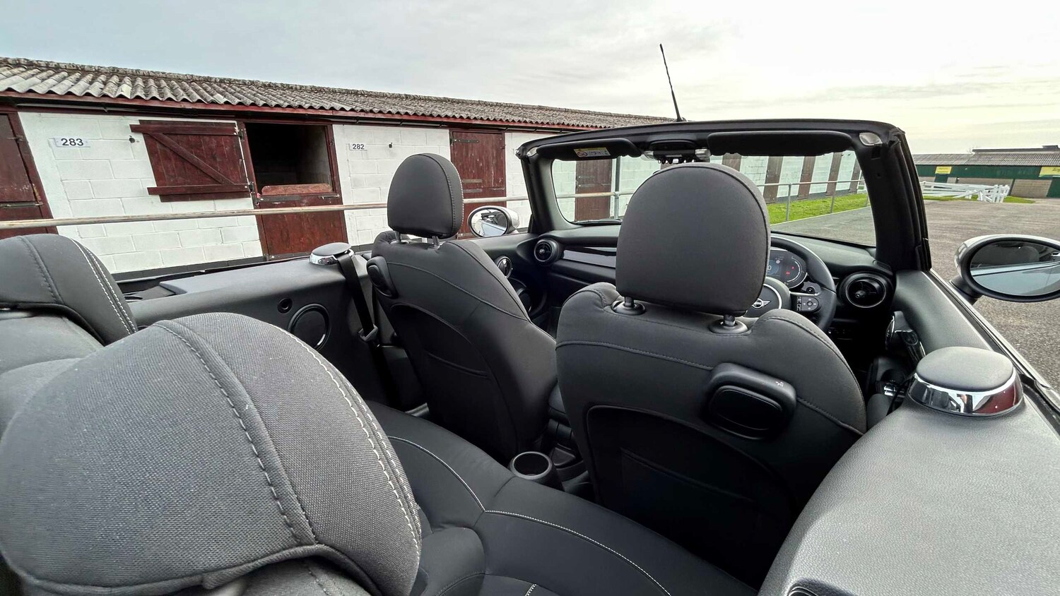 Used MINI Convertible 2023 for sale - 77995880: Photo 22